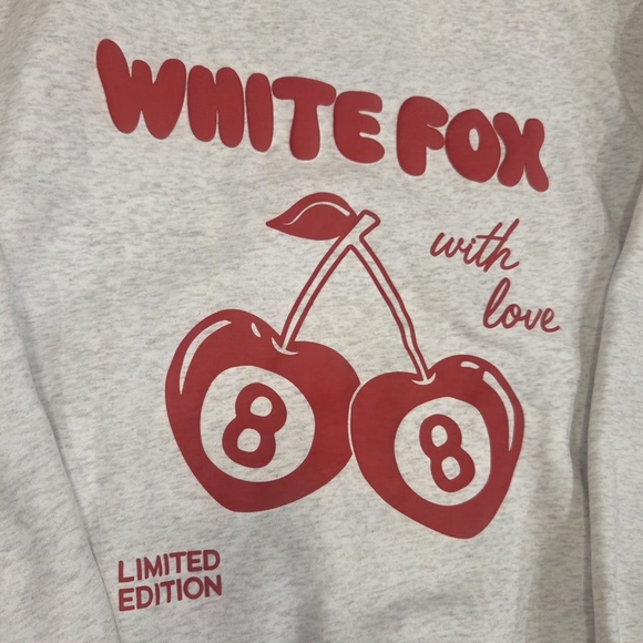 WHITE FOX!! BEST SELLER!! With Love In The Moment Oversized Hoodie Grey Marle - Picture 8 of 12